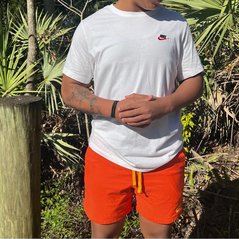 Men’s The Nike Tee